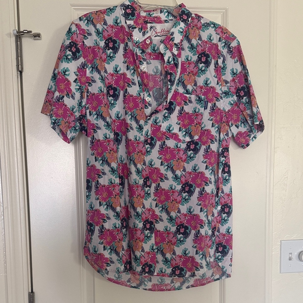 chubbies Floral Button-Up Shirt in Pink, Teal, Navy